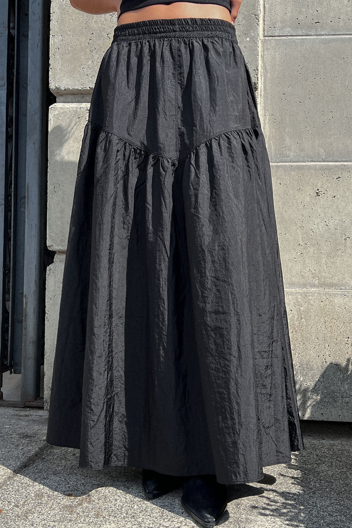 SINGLE TIER MAXI SKIRT in Black — alternate angle