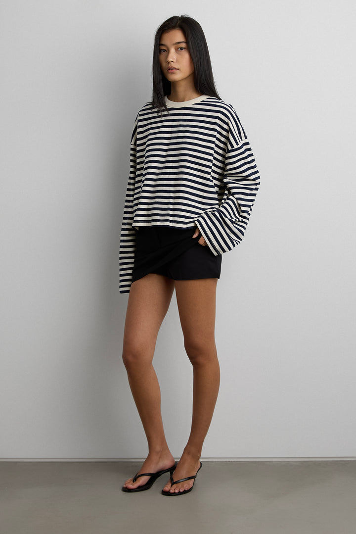 MINI SUITING SKORT in Black — alternate angle