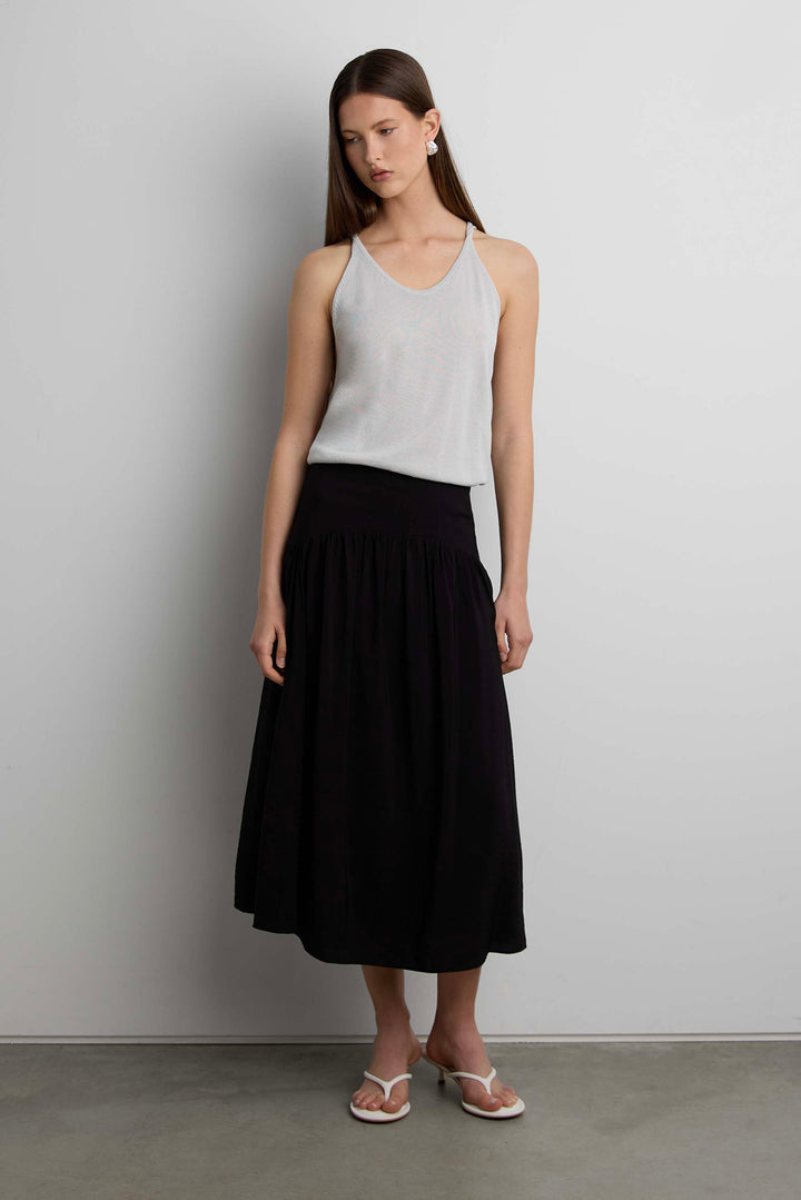 LIGHTWEIGHT MIDI SKIRT in Black — alternate angle