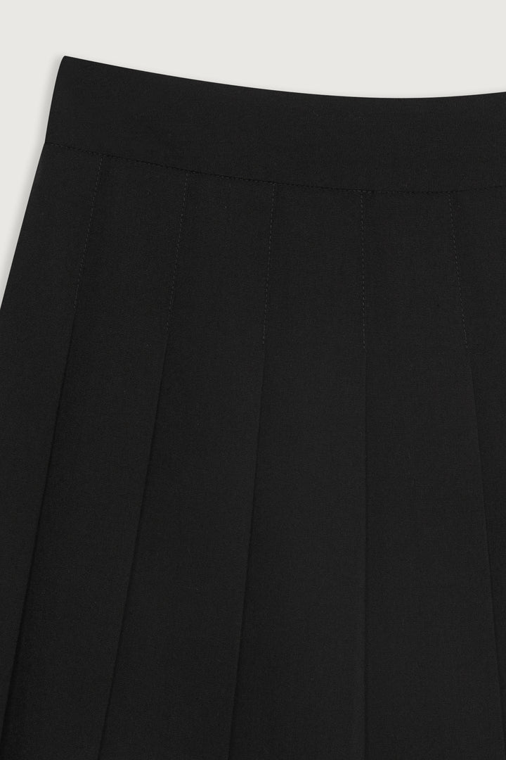 TENNIS SKIRT in Black — alternate angle