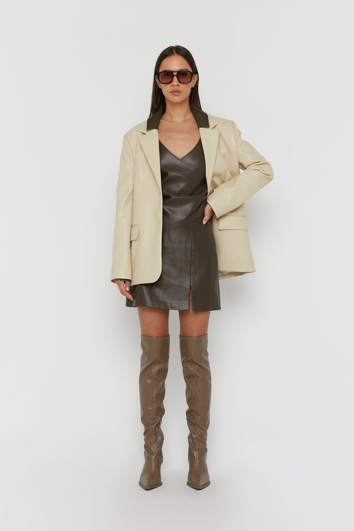 VEGAN LEATHER MINI SKIRT in Turkish Coffee — alternate angle