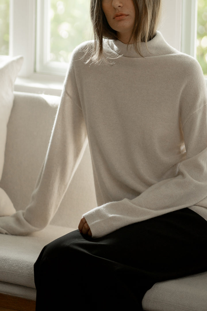 100% CASHMERE TURTLENECK SWEATER in Birch — alternate angle