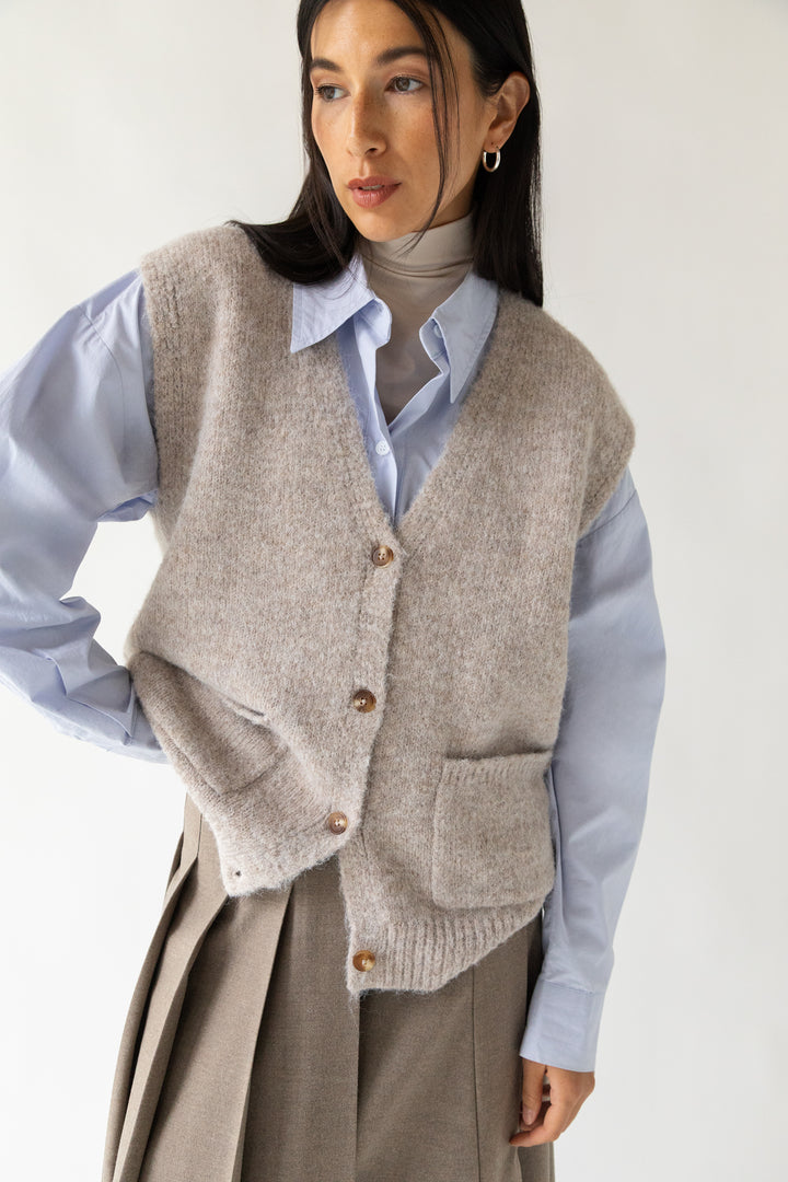 OVERSIZED BUTTON FRONT SWEATER VEST in FEATHER GREY — alternate angle