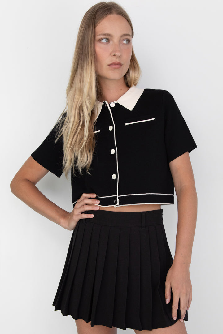 CROPPED KNIT CONTRAST TRIM TOP in Black Cream — alternate angle