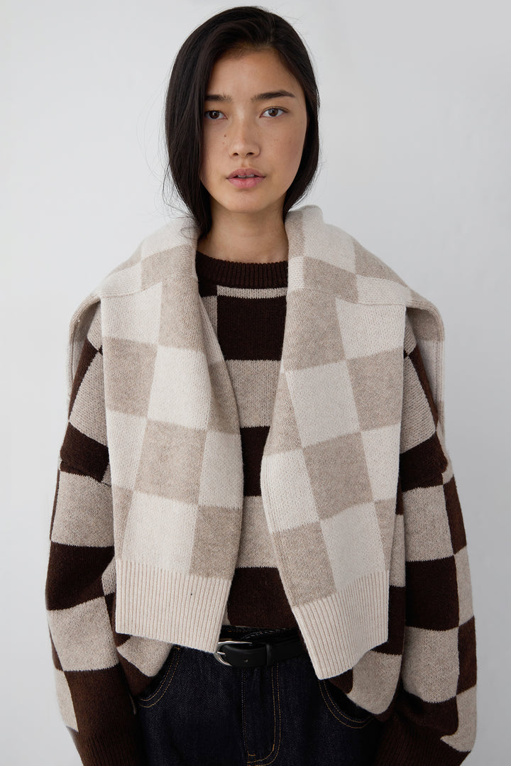 CHECKERED CREWNECK SWEATER