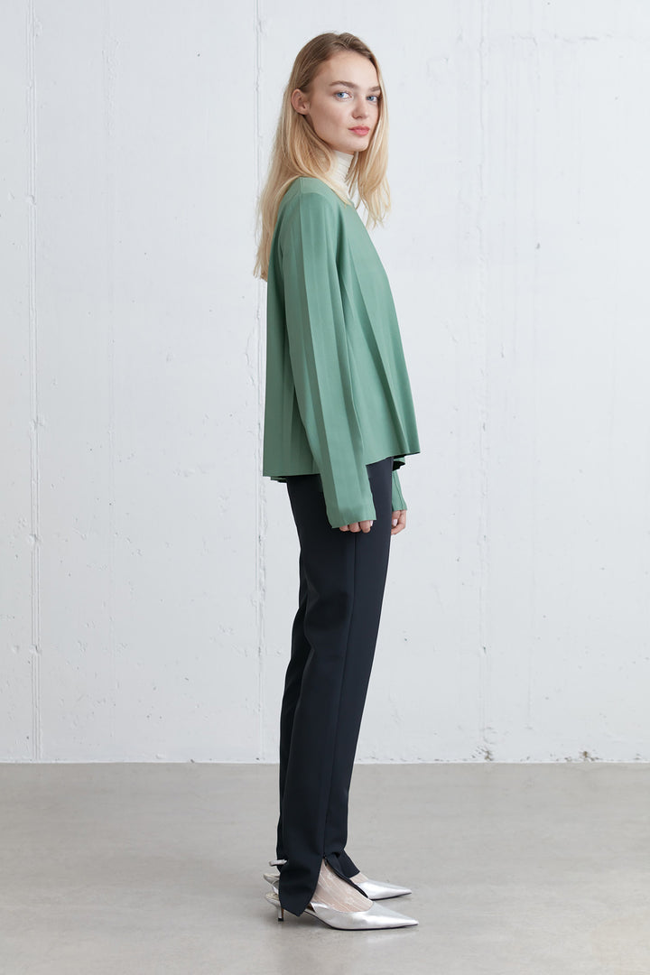 PLEATED TOP in Dark Ivy — alternate angle