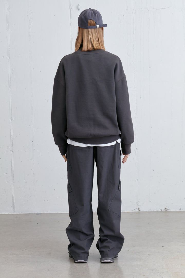 TURTLENECK SWEATSHIRT in Asphalt — alternate angle