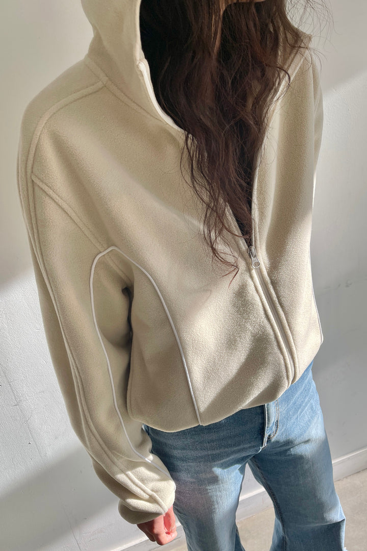 FLEECE ZIP-UP HOODIE WITH CONTRAST PIPING in Fog — alternate angle