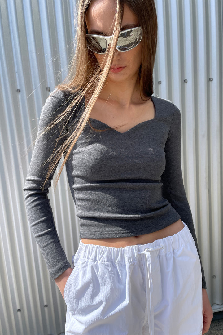 SWEETHEART LONG SLEEVE TOP in Charcoal — alternate angle