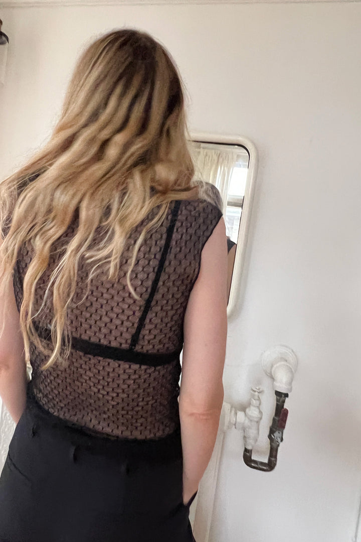 SLEEVELESS DOTTED MESH TOP in Black — alternate angle