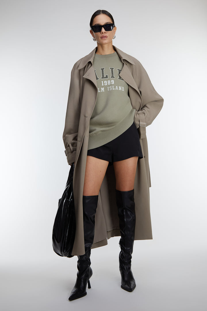 FLEECE STUDIO GRAPHIC SWEATSHIRT in GD Grey — alternate angle