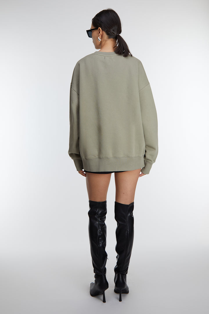 FLEECE STUDIO GRAPHIC SWEATSHIRT in GD Vetiver — alternate angle