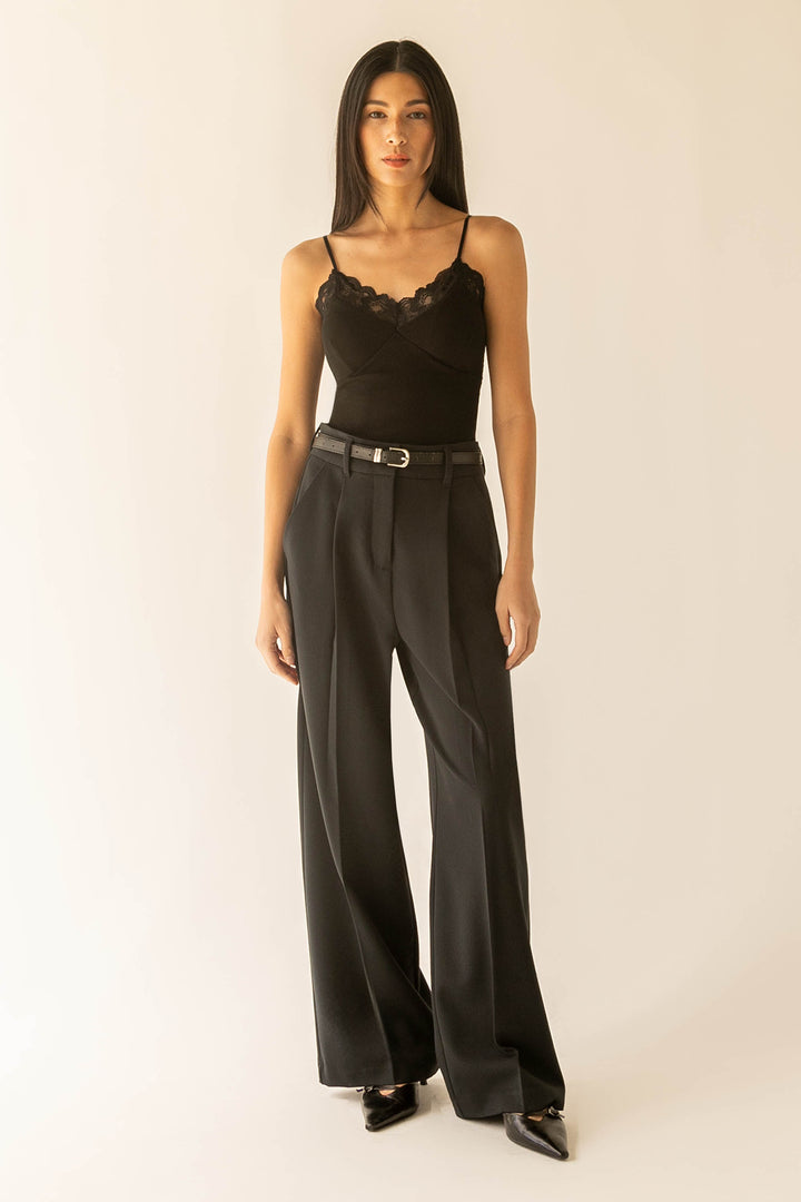 PADDED TANK WITH LACE DETAIL in Black — alternate angle