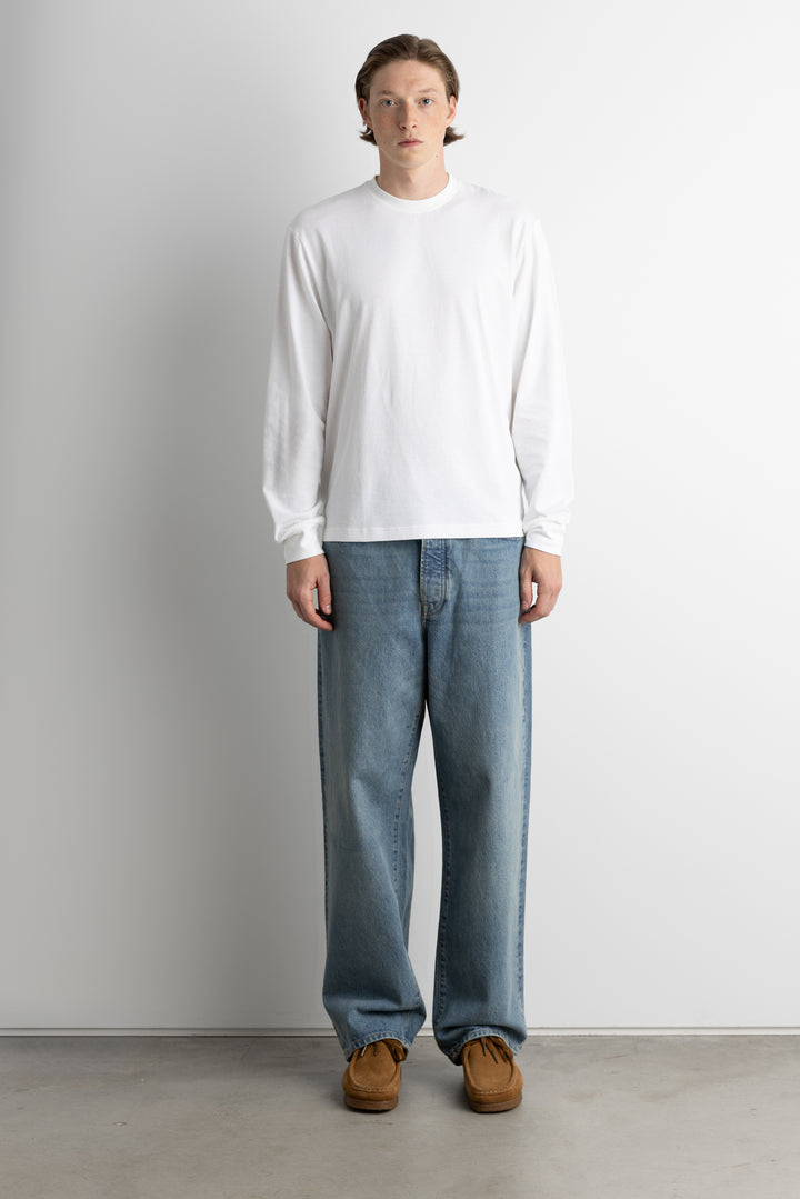RELAXED LONG SLEEVE CREWNECK T-SHIRT in White — alternate angle