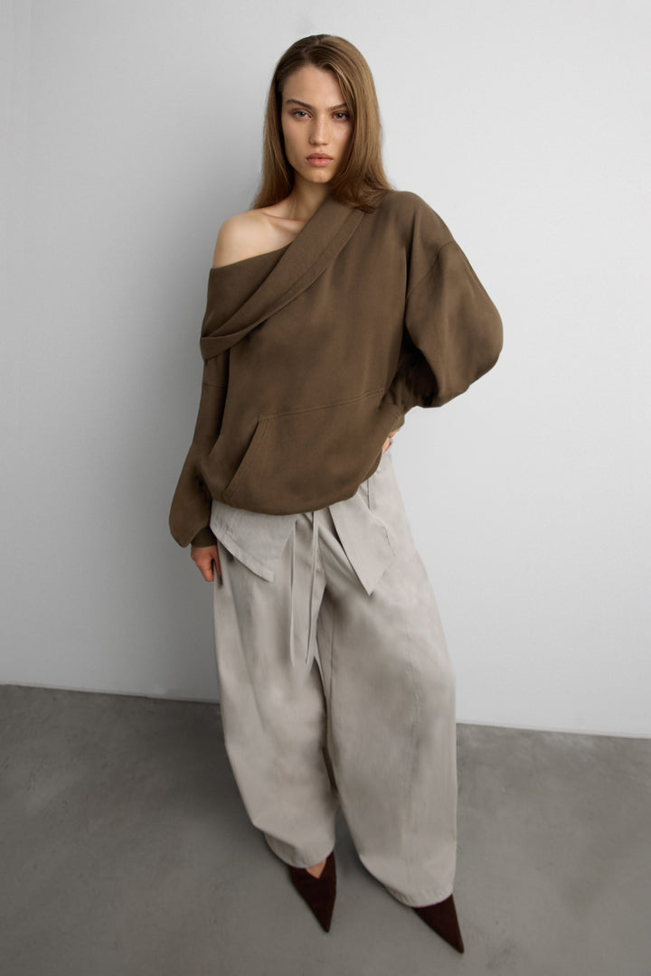 SLOUCHY OVERSIZED HOODIE in CANTEEN — alternate angle