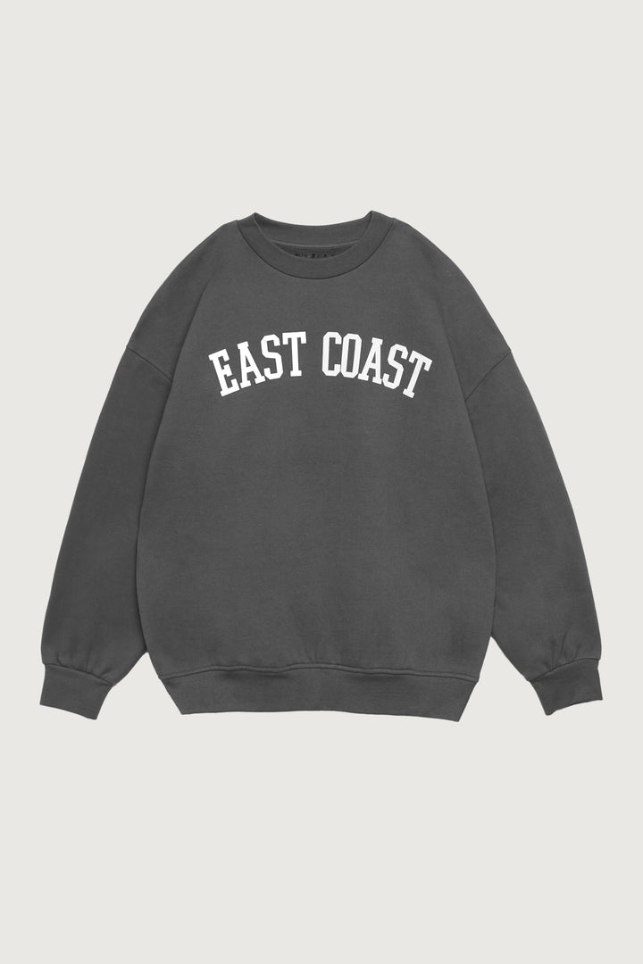 OVERSIZED GRAPHIC SWEATSHIRT in Asphalt East — alternate angle