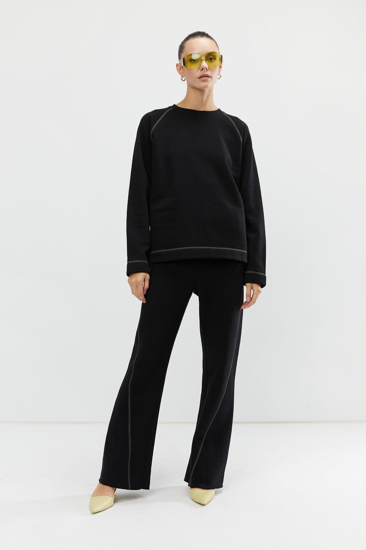 OVERSIZED FLEECE SWEATSHIRT in Black — alternate angle