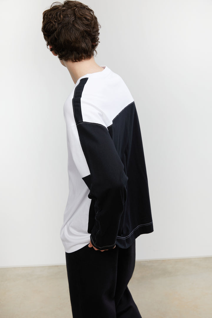 COLOUR BLOCK KNIT TOP in White Black — alternate angle