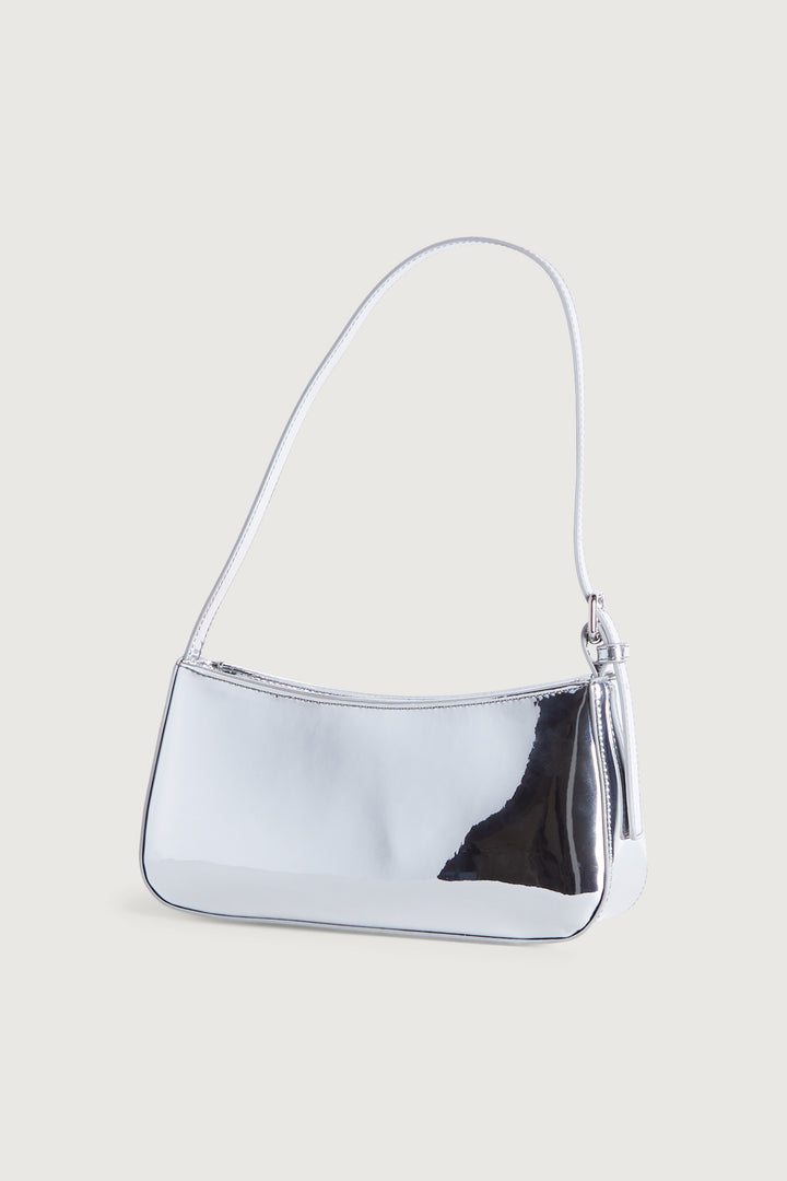 SILVER VINYL SHOULDER BAG