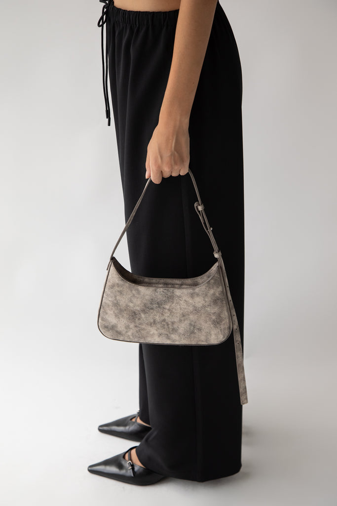 Distressed leather shoulder bag hotsell