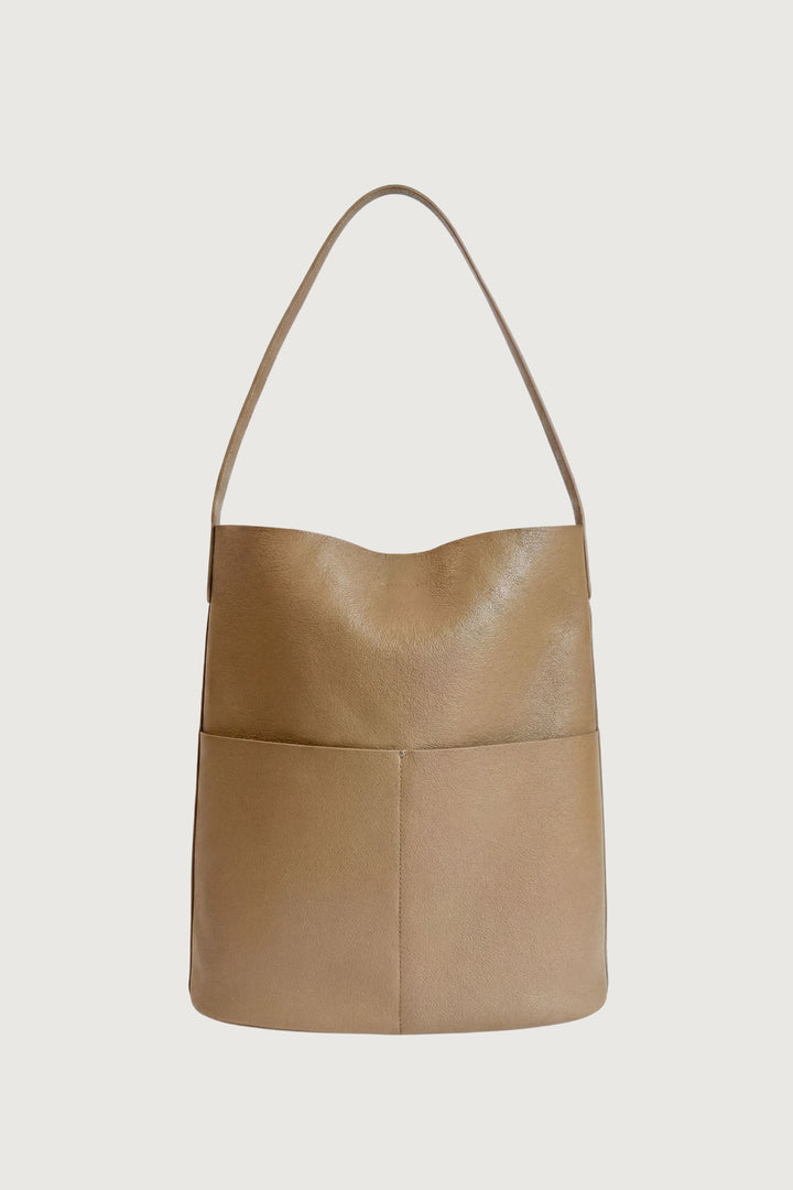 NEW CITY TOTE BAG in Latte — alternate angle