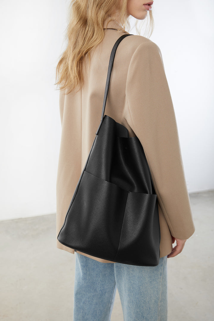 VEGAN LEATHER TOTE BAG