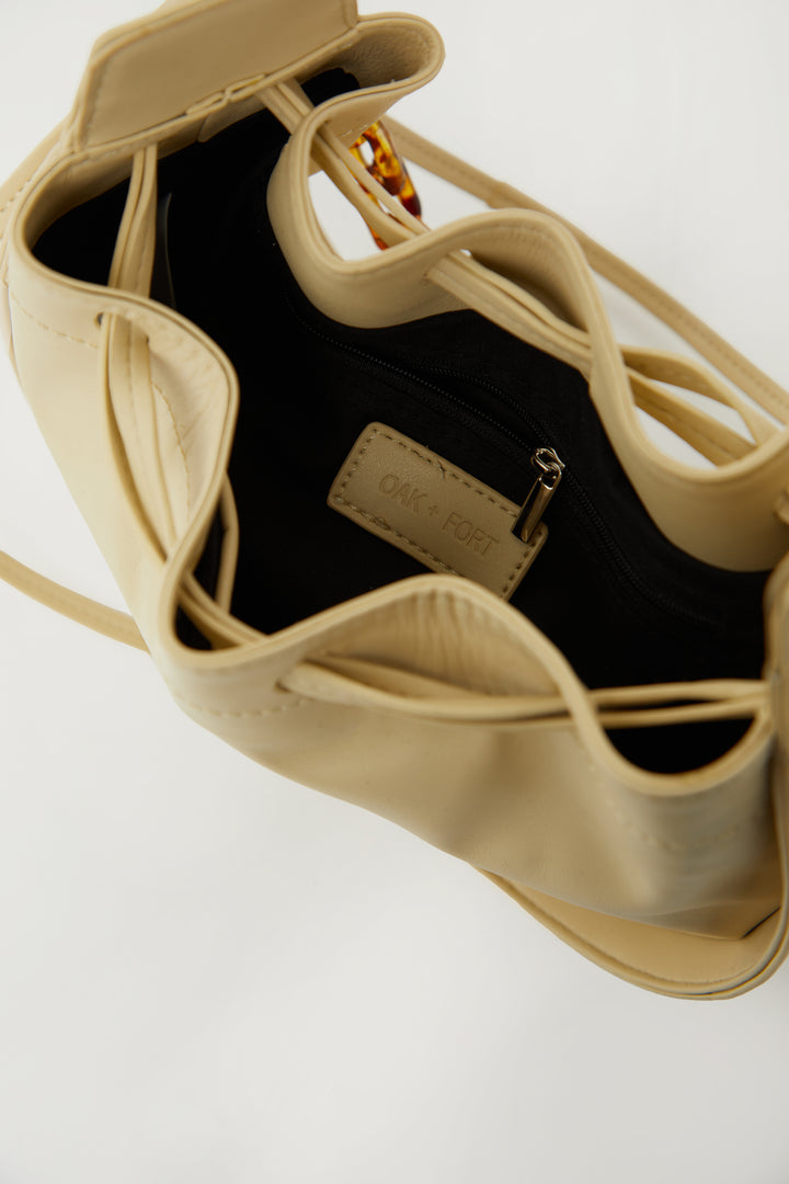 TORTOISE SHELL CHAIN BAG in Butter — alternate angle