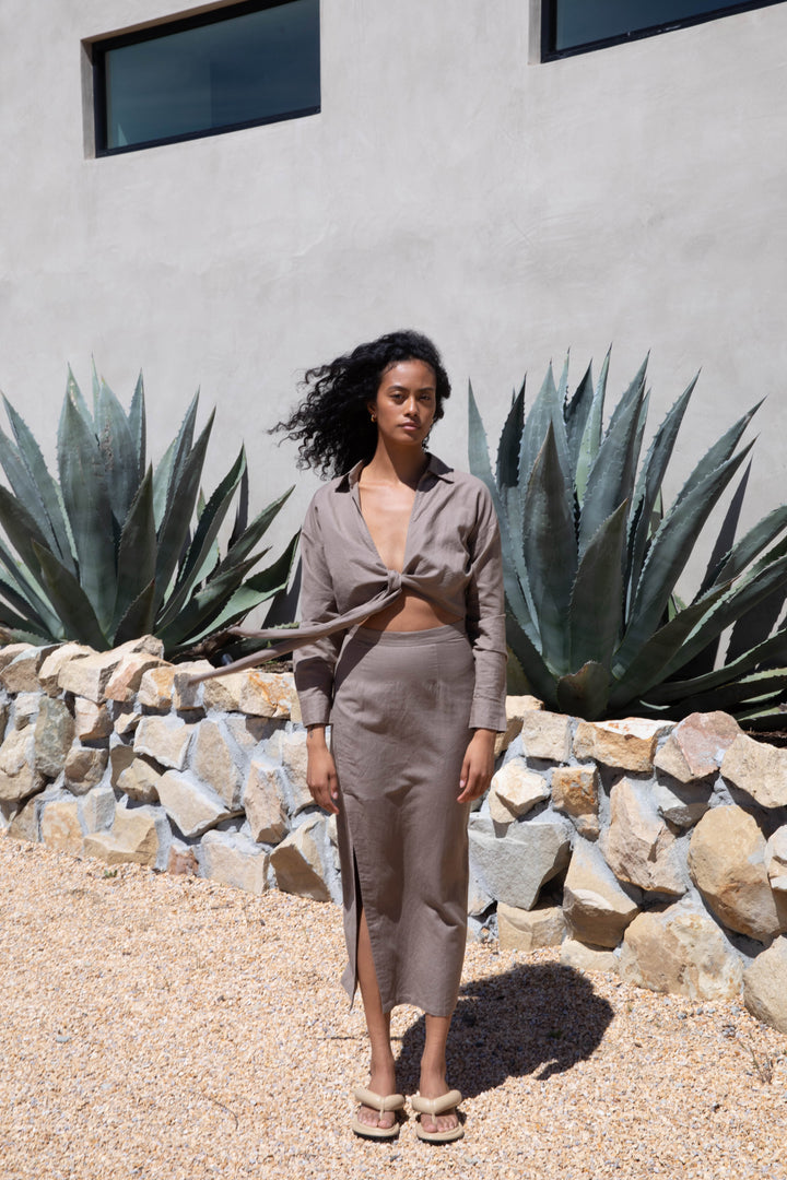 LINEN BLEND FRONT TIE SHIRT in Taupe — alternate angle