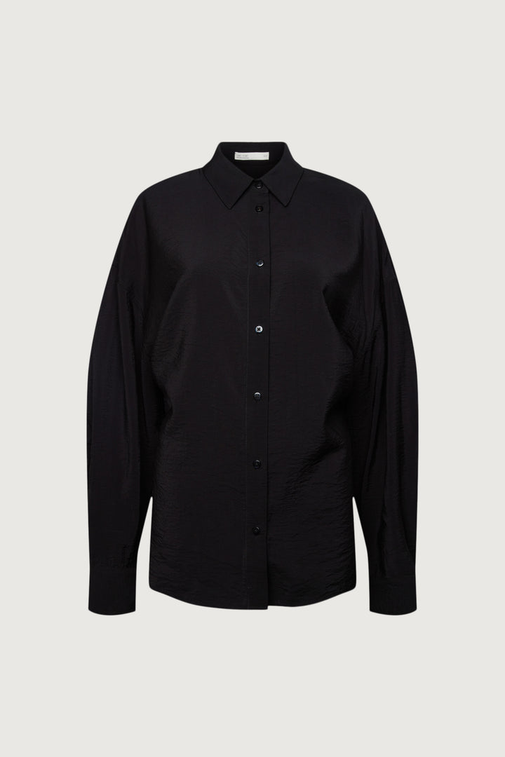LIGHTWEIGHT CRINKLED SHIRT WITH BACK CINCHING BUTTONS in Black — alternate angle