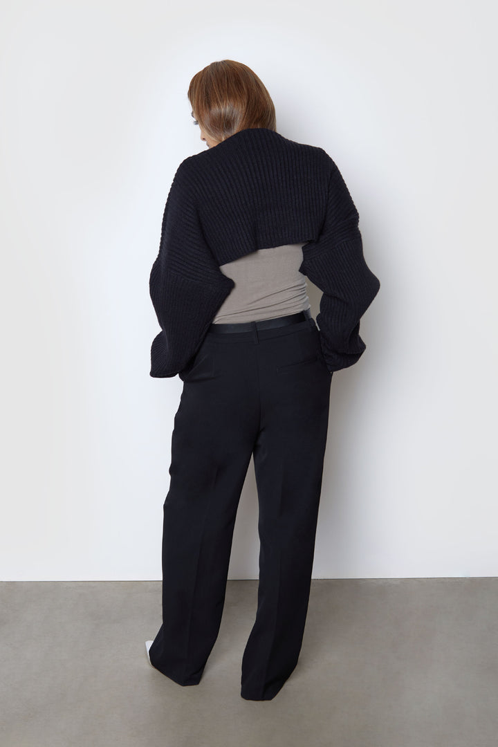 CHUNKY KNIT BOLERO in Black — alternate angle