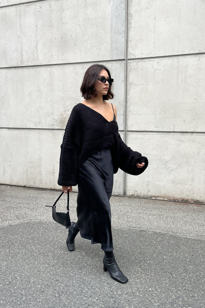 CROPPED BUTTON FRONT CARDIGAN in Black — alternate angle