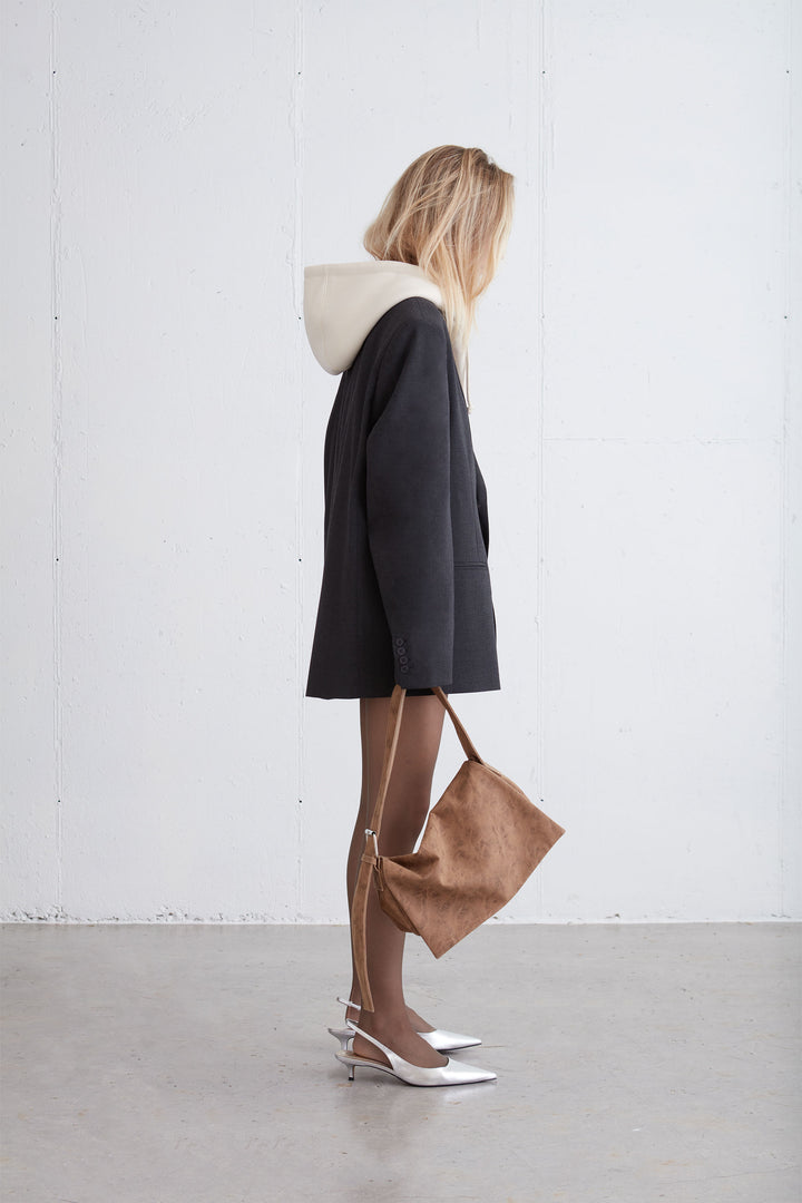 RELAXED FIT BLAZER in HEATHER DARK CHARCOAL — alternate angle