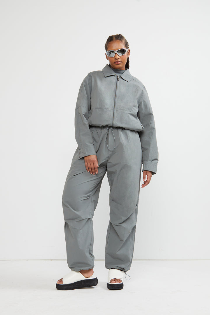 LIGHTWEIGHT COACH JACKET in Sedona Sage — alternate angle