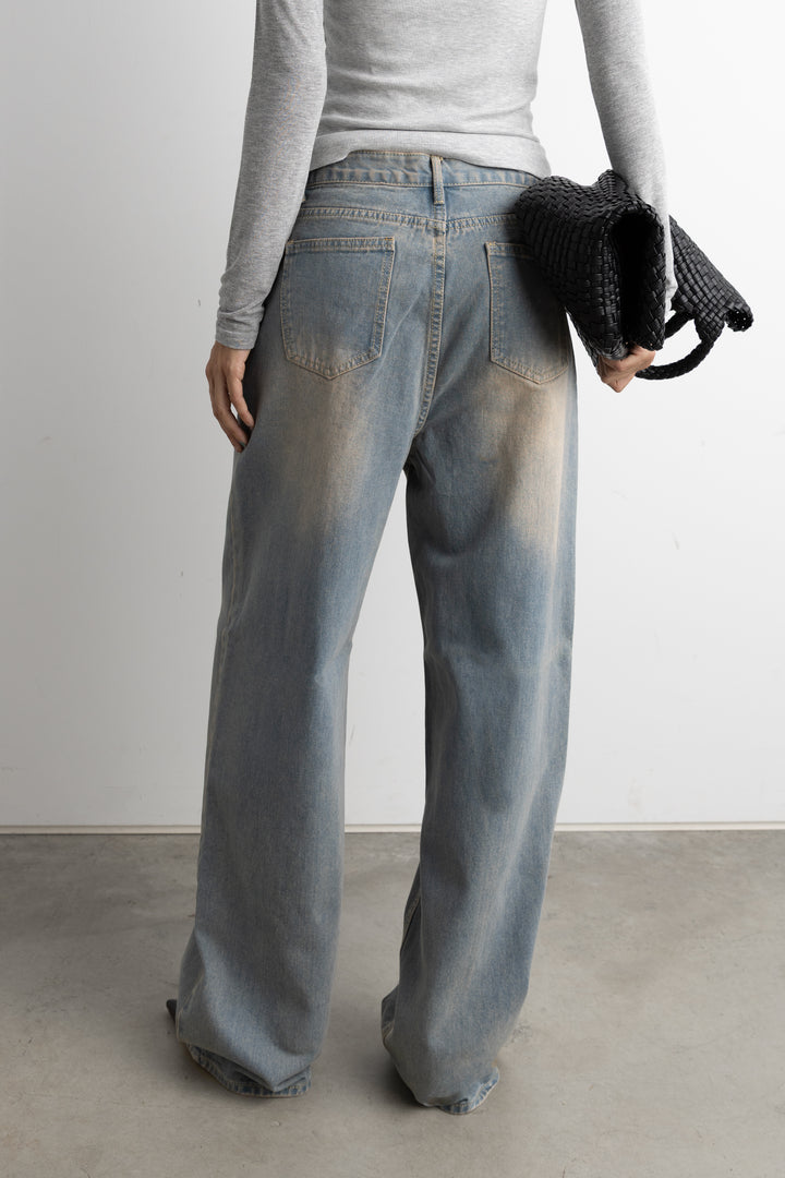 31" VINTAGE WASHED REGULAR DENIM JEAN in Vintage Blue — alternate angle