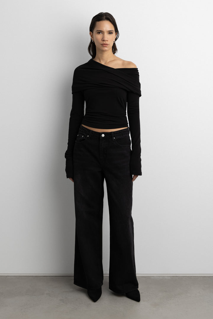 BLACK WASH WIDE LEG JEAN in Black — alternate angle