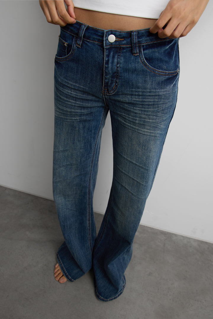 MEDIUM WASH STRAIGHT LEG JEAN in Medium Blue Wash — alternate angle