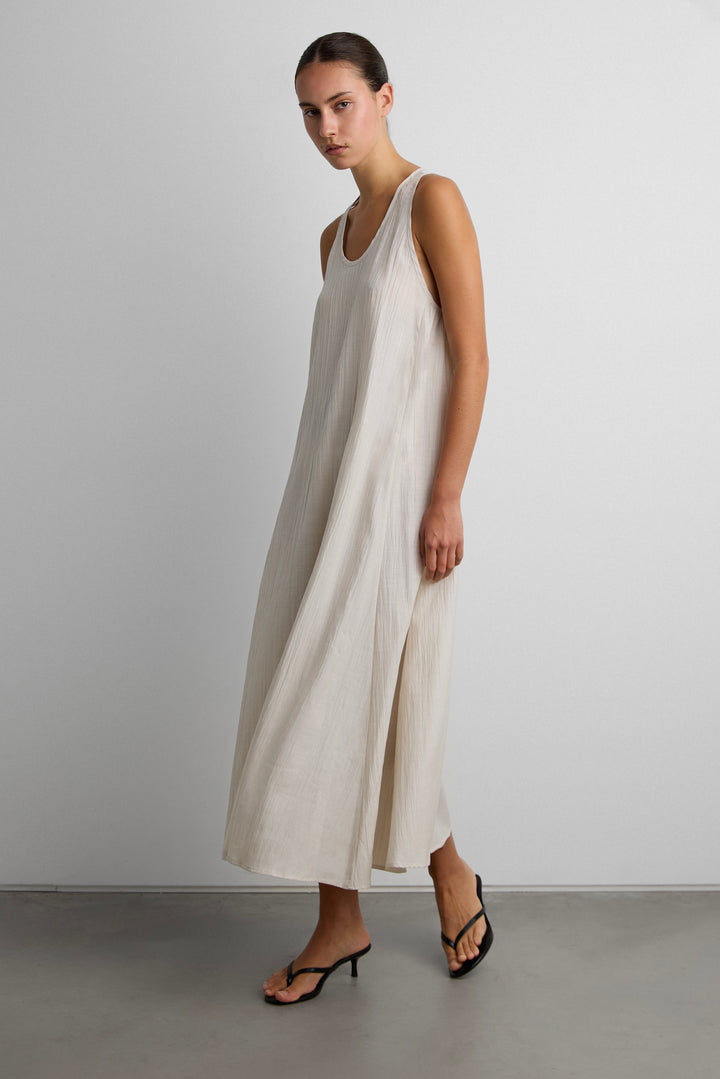 MAXI DRESS WITH CRINKLE EFFECT in Brown — alternate angle