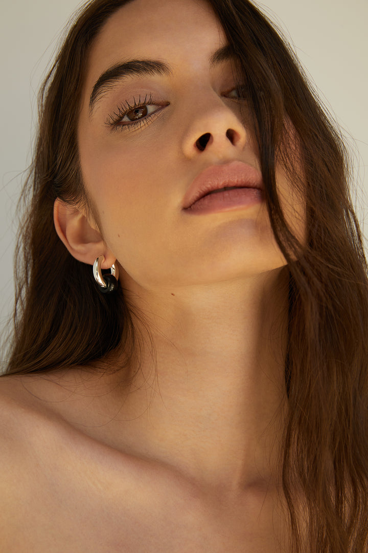 THICK HOOPS WITH BLACK STONE in Silver — alternate angle
