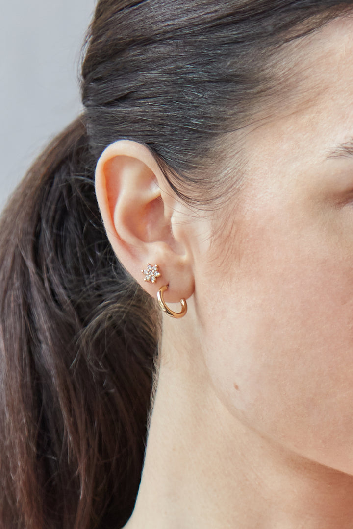 ZIRCONIA FLOWER STUD AND HOOP SET in Gold — alternate angle