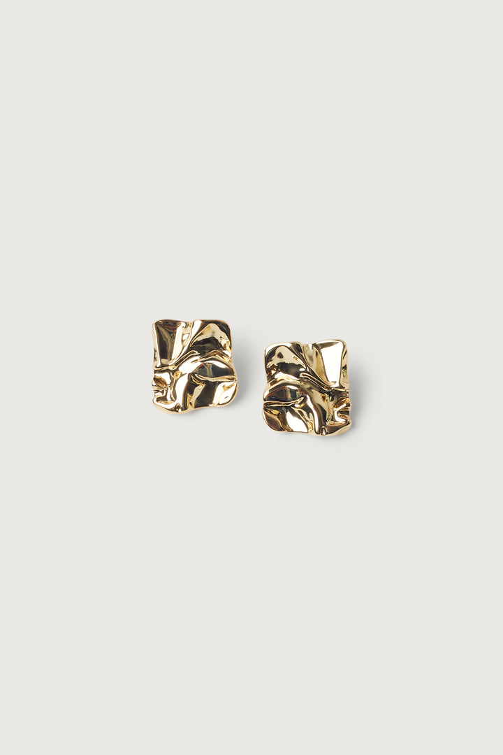 TEXTURED SQUARE EARRING