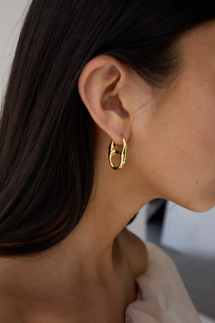 SODA TAB EARRINGS in Gold — alternate angle