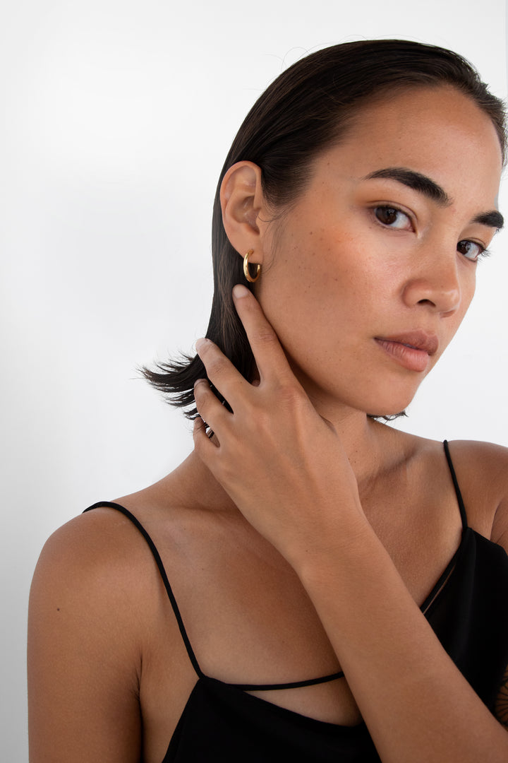 SMALL HOOP EARRINGS in Gold — alternate angle