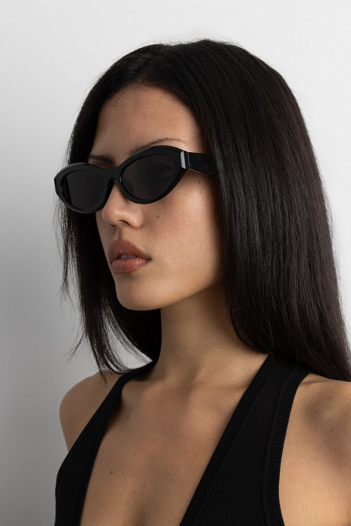 CAT EYE SUNGLASSES
