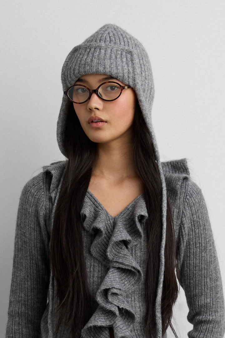 RIBBED KNIT TRAPPER HAT in Medium Heather Grey — alternate angle