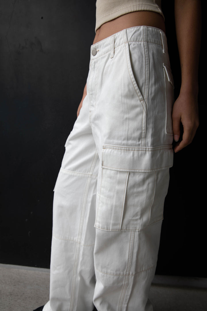 MID-RISE ECRU CARGO JEAN in Ecru — alternate angle