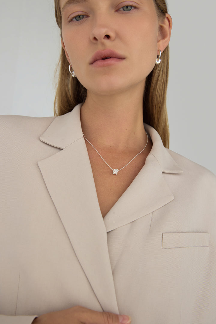 MINIMAL CHAIN WITH PENDANT in Silver — alternate angle