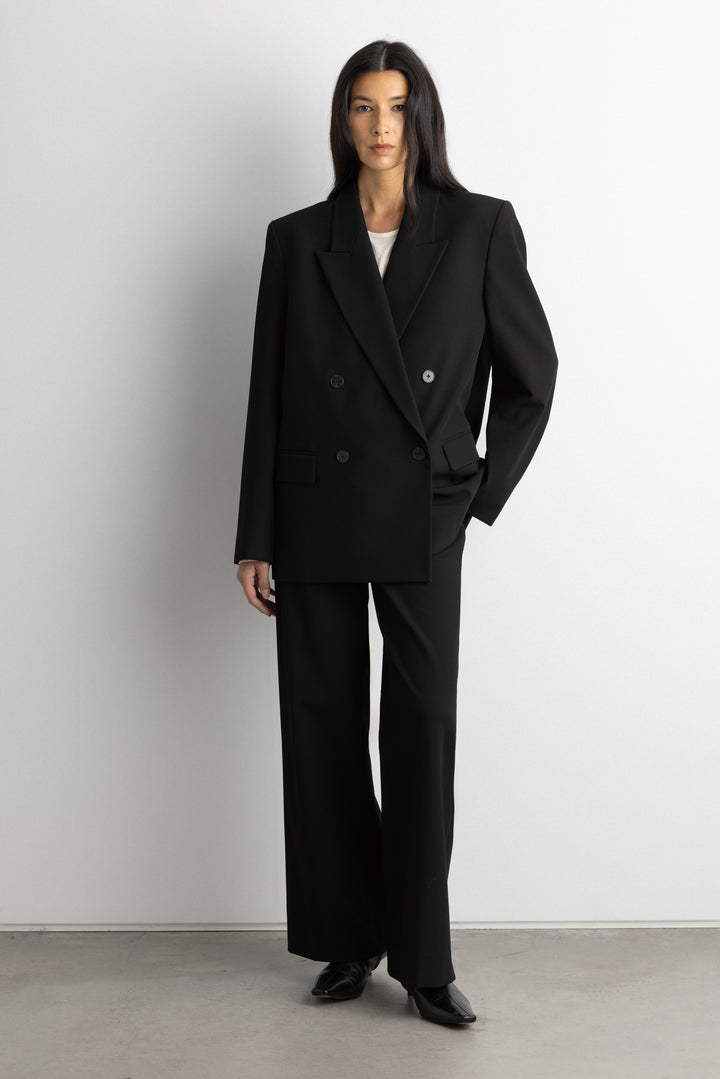 DOUBLE-BREASTED BLAZER