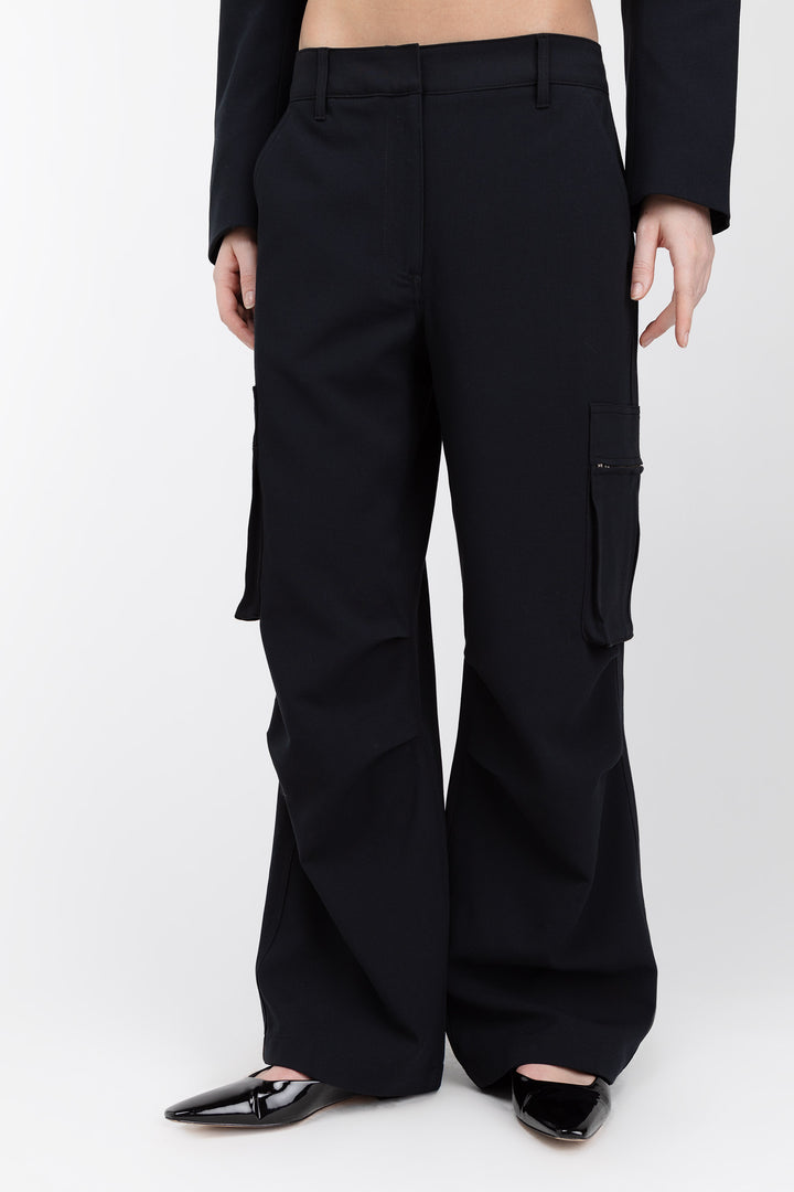 WIDE LEG SUITING PANT WITH CARGO POCKETS