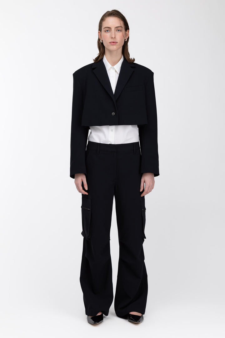 WIDE LEG SUITING PANT WITH CARGO POCKETS