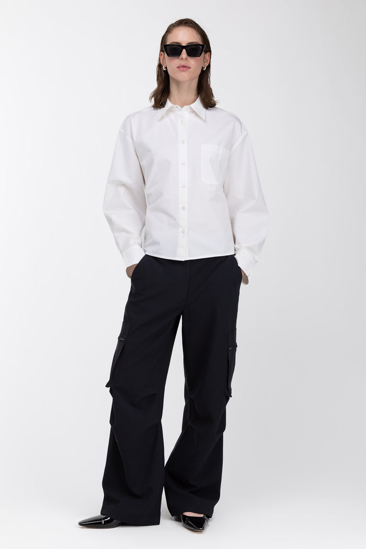 WIDE LEG SUITING PANT WITH CARGO POCKETS in Black — alternate angle